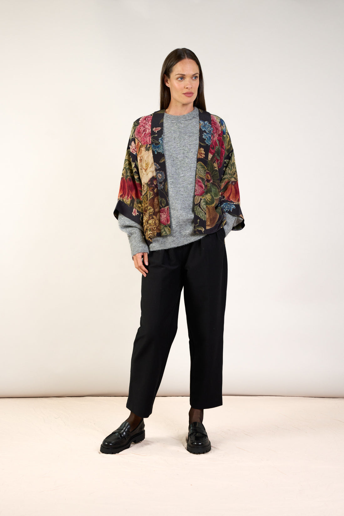 Black Primula Short Kimono in Crepe from The Black Collection by One Hundred Stars - CKMPRIBLK