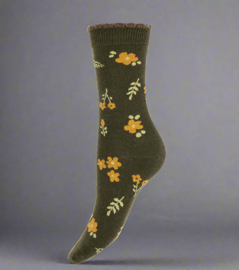 Wool Blend Socks in Green and Yellow 70s Floral Print - WS510