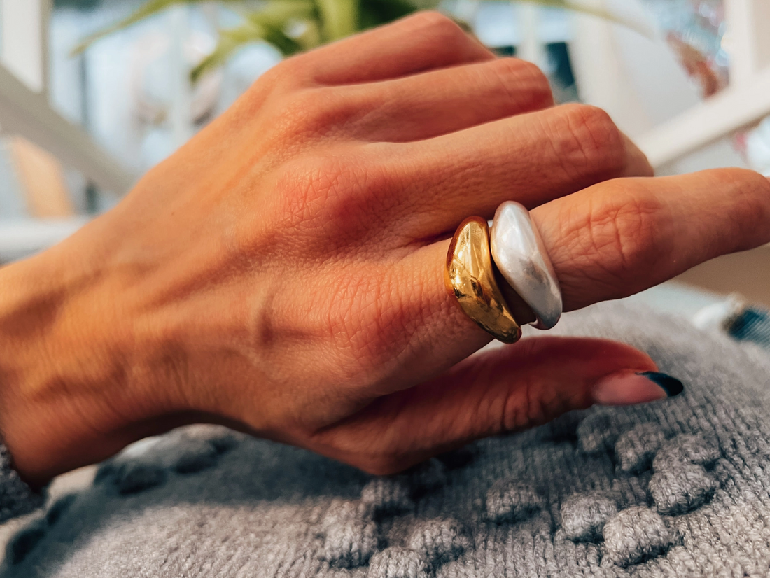 BOOMERANG Ring in Gold