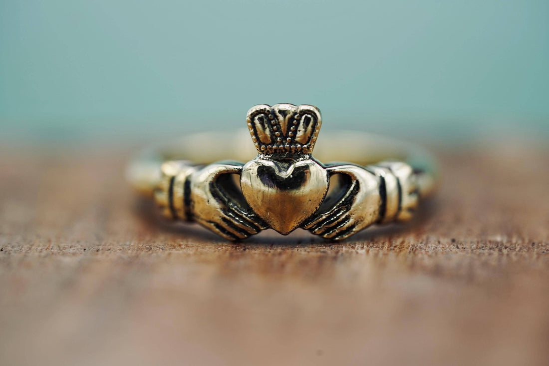 ROYA Brass Claddagh Heart Ring