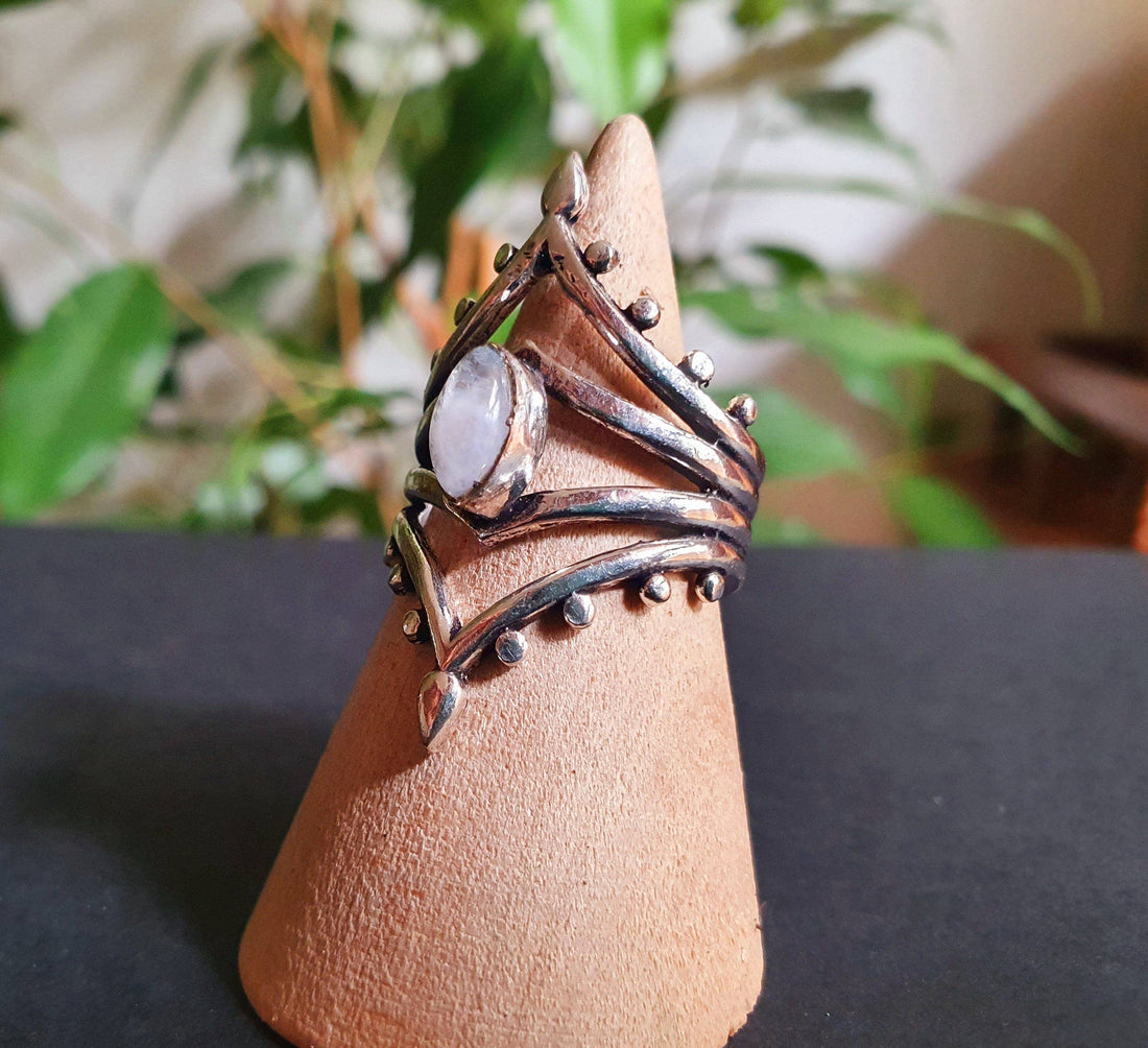 ELLA Silver & Moonstone Ring