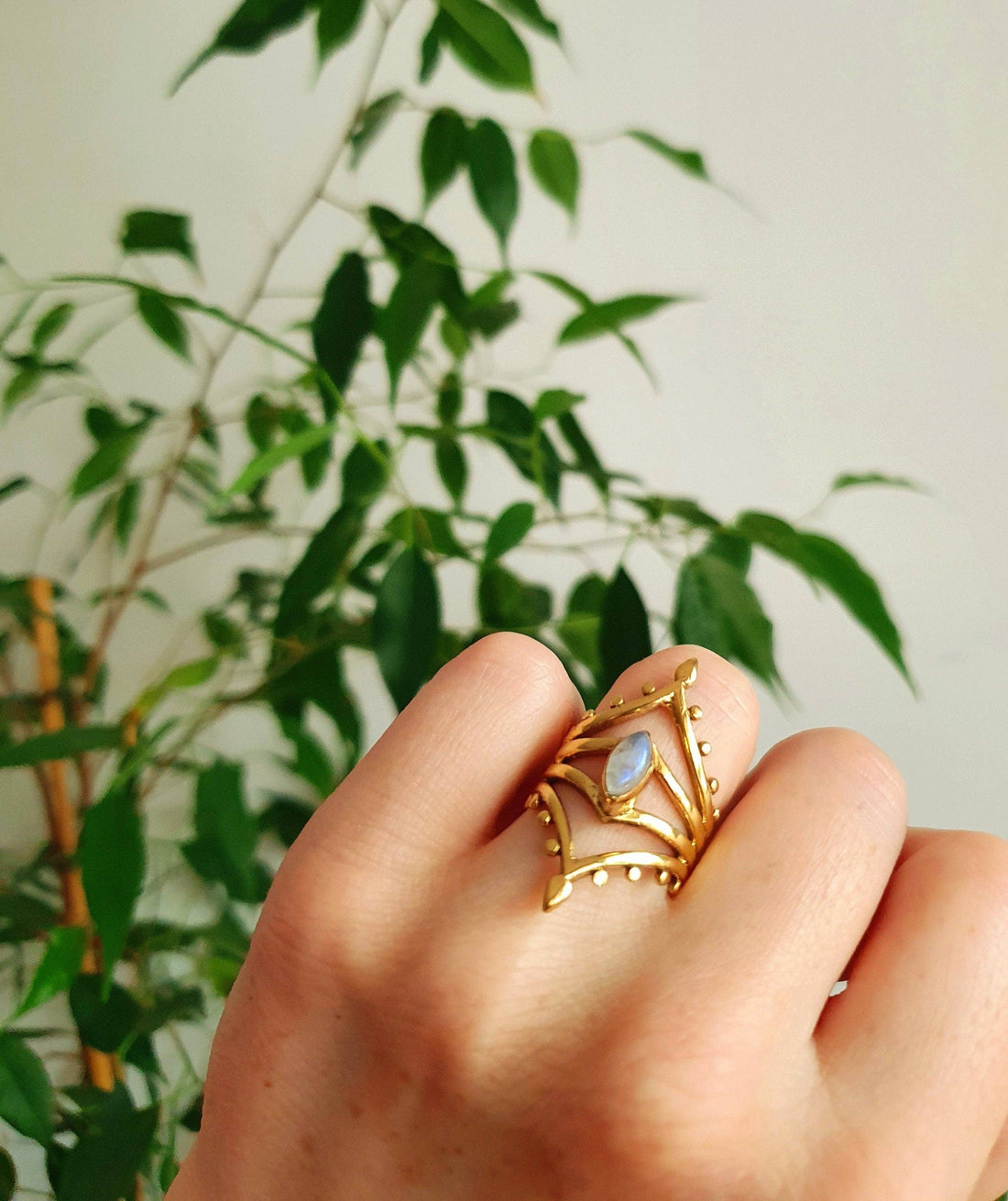 ELLA Gold Brass & Moonstone Ring