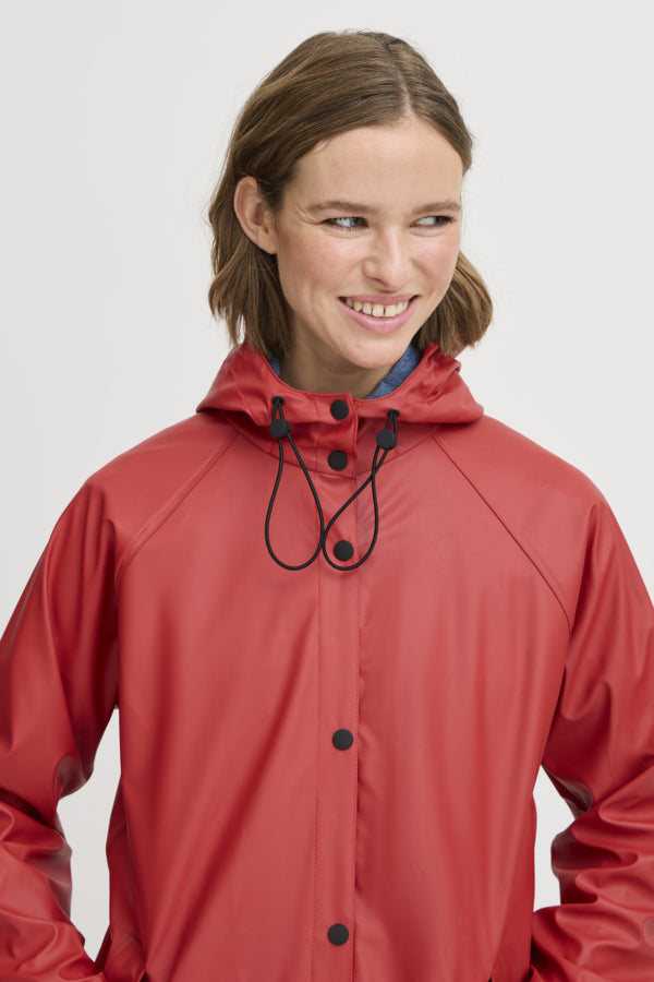 AVAN Hooded Raincoat in Red