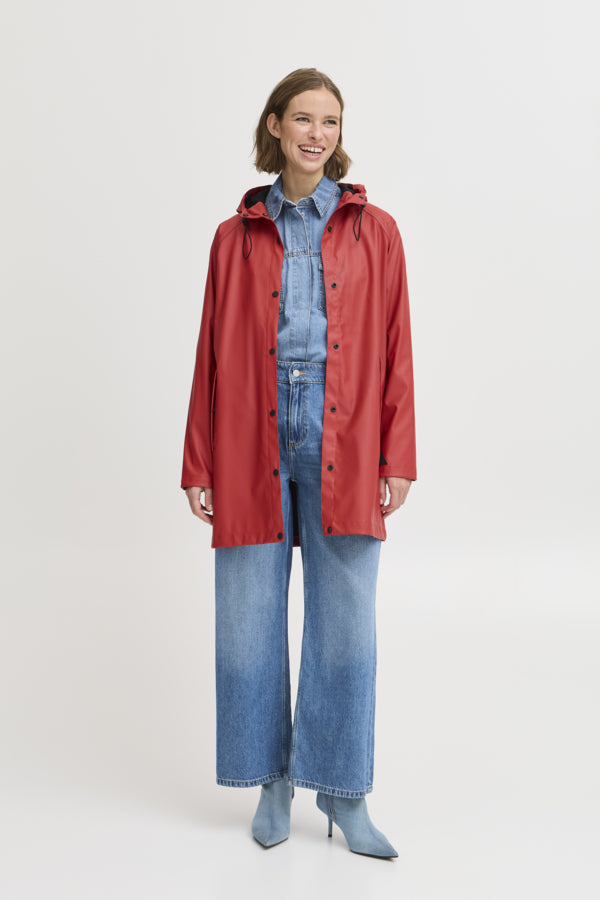 AVAN Hooded Raincoat in Red