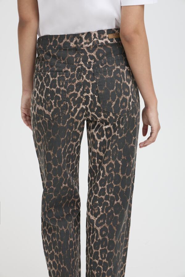 KENNA Wide Leg Cotton Jeans in Classic Leopard Print