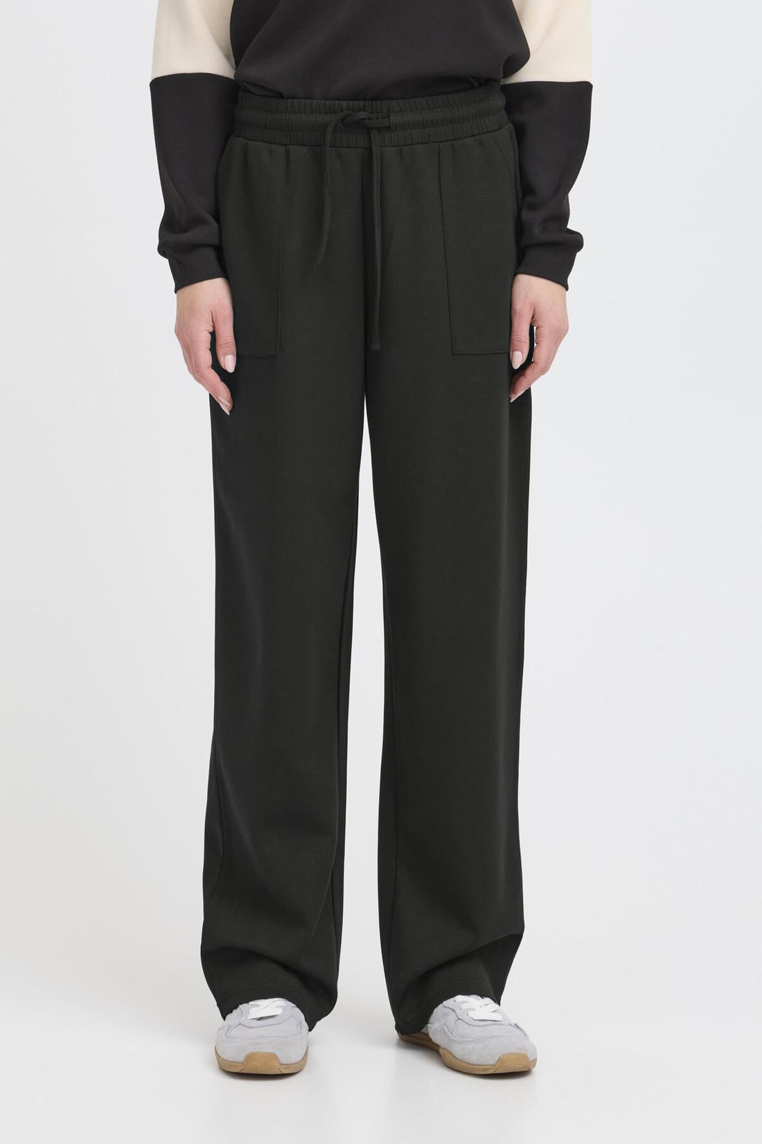 BANA 03 Wide Leg BY Logo Joggers : 4 Colours Available