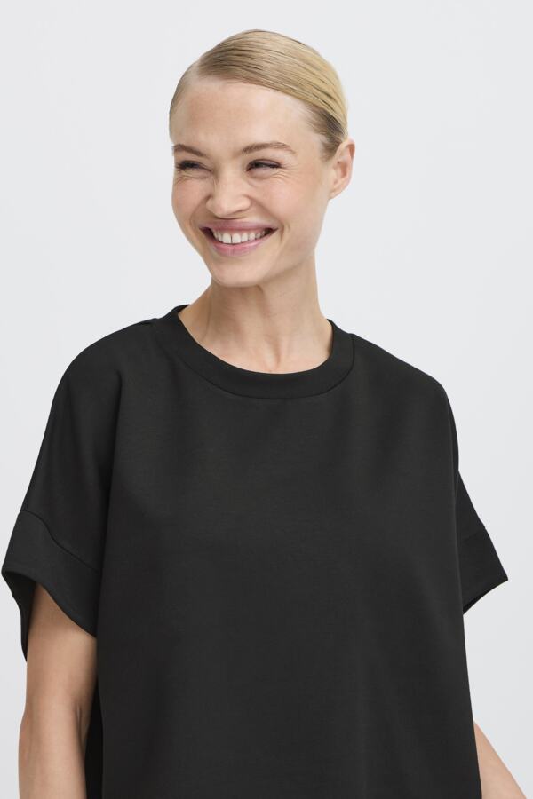 PUSTI Bana Super Soft Short Sleeve Sweatshirt in Black