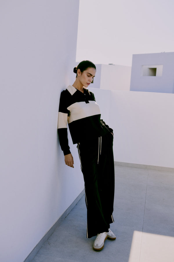 BANA 02 Side Stripe Super Soft Joggers in Black