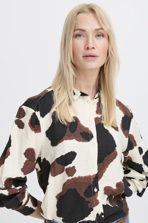 IHAMMA Cow Print Button Down Shirt