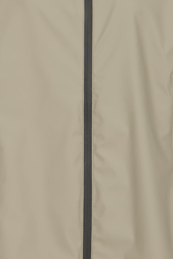 AVAN 6 Long Raincoat in Vetiver