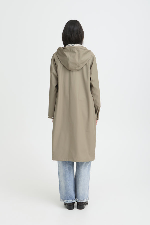 AVAN 6 Long Raincoat in Vetiver