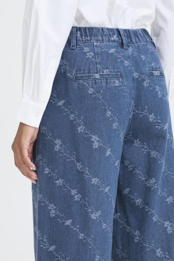 KANIO Embroidered Floral Vine Wide Leg Denim Jeans