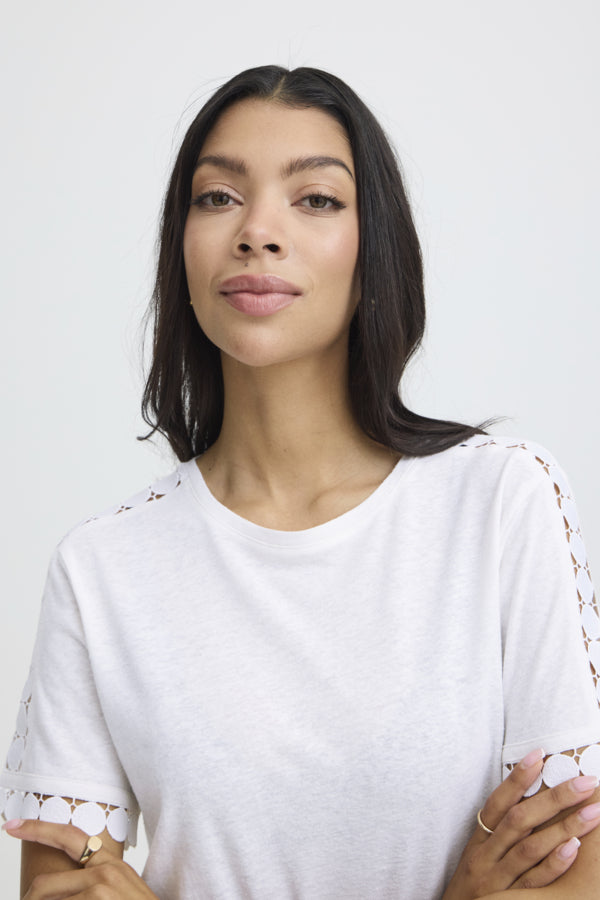 SOLTA Circle Cut Out Shoulder Linen Blend Tee in Marshmallow white