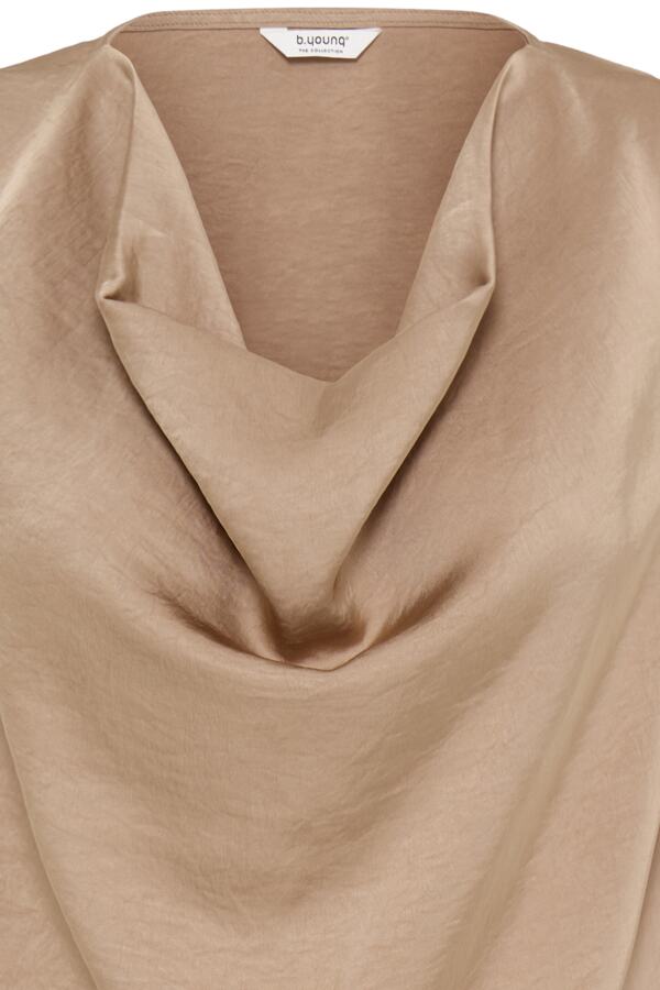 DACANNA Silky Tank Top in Stucco Warm Caramel
