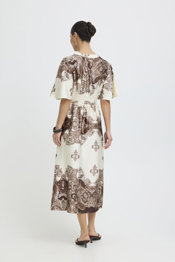 JANNIKE 2 Short Sleeve Silky Dress in Chocolate Paisley Print