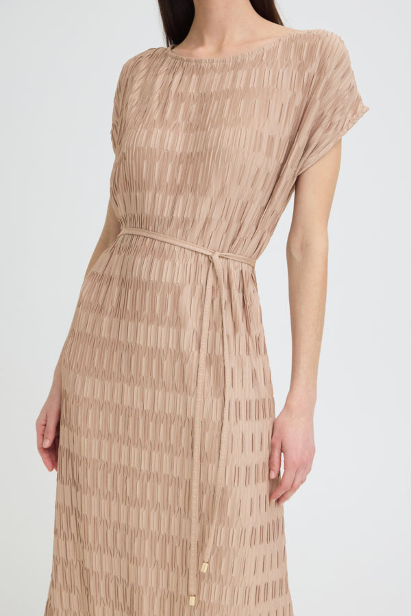 UVIKA Textured Lightweight Short Sleeve Dress in Stucco Sand