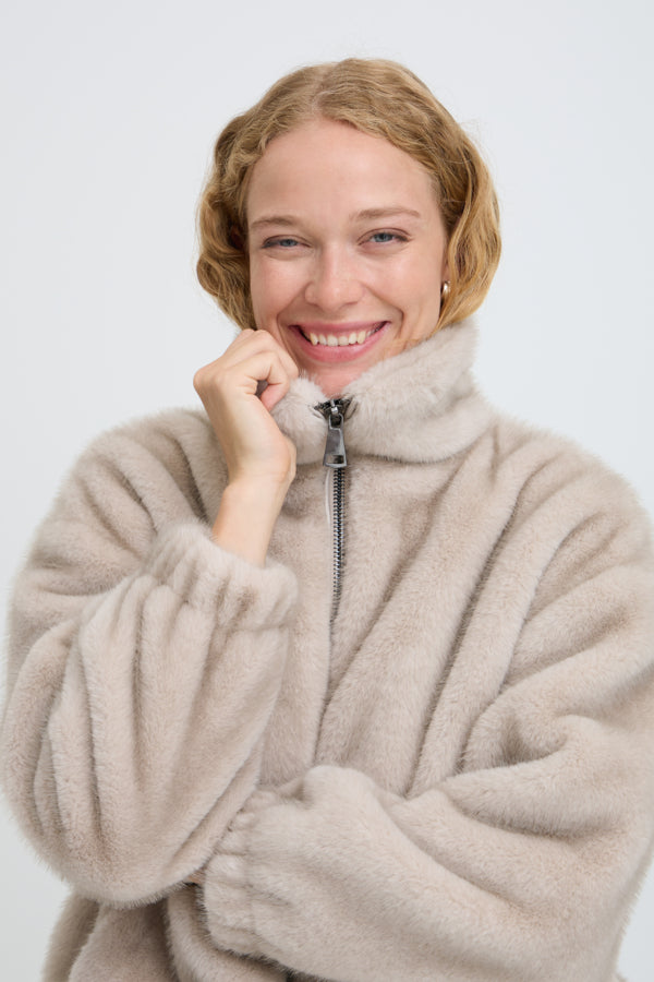 CORNILLA Fluffy Fleece Jacket in String Beige