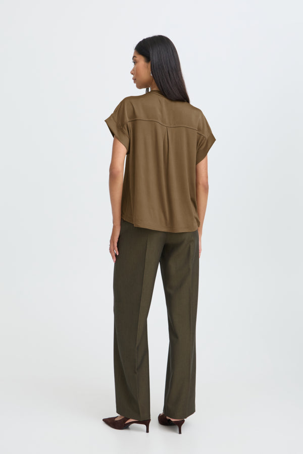 SELITA Silky Short Sleeve V Neck Top in Sepia