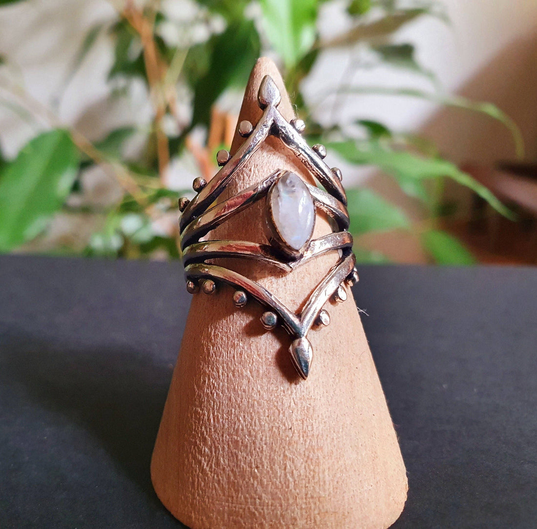 ELLA Silver & Moonstone Ring