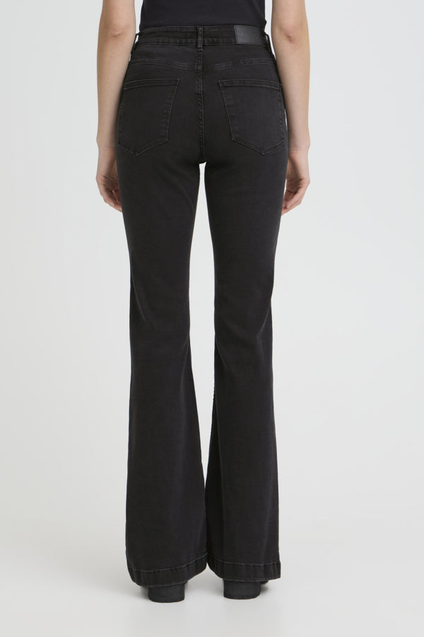 BECCA Bootcut Premium Jeans in Black Denim