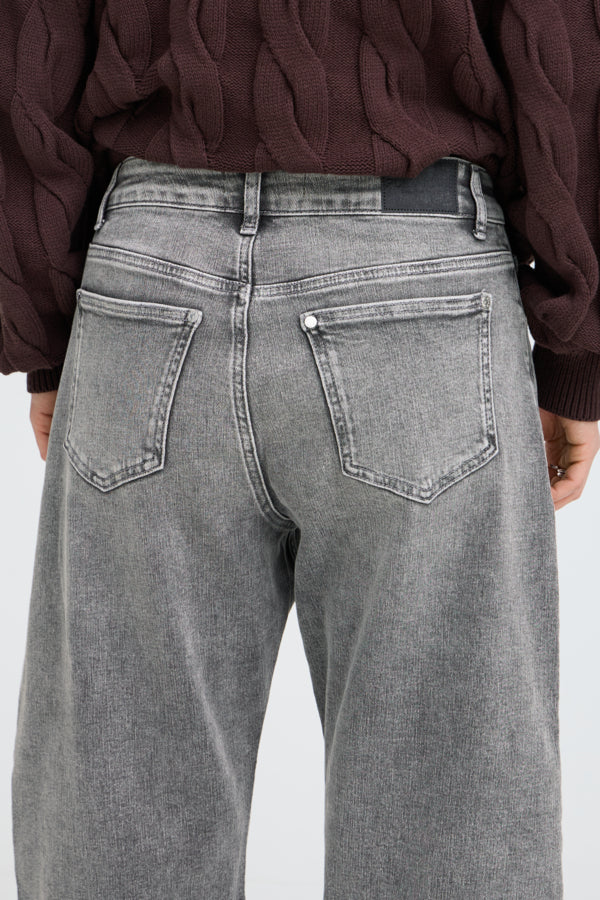ANNI High Waist Premium Barrel Jeans in Grey
