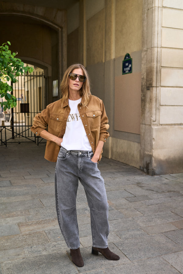 ANNI High Waist Premium Barrel Jeans in Grey
