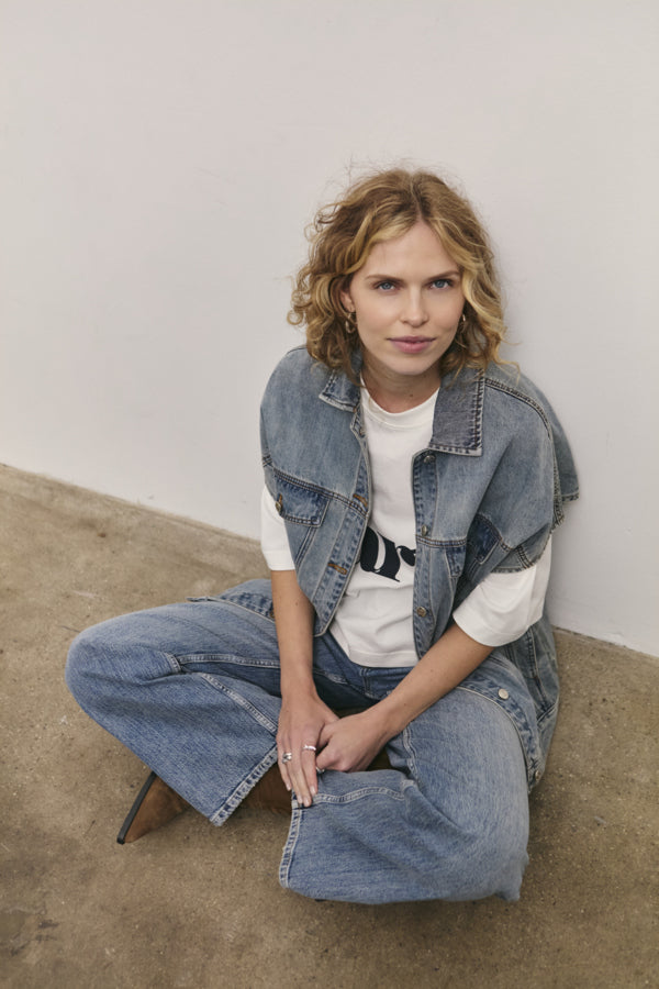 DALIA Crop Cotton Earth Tee