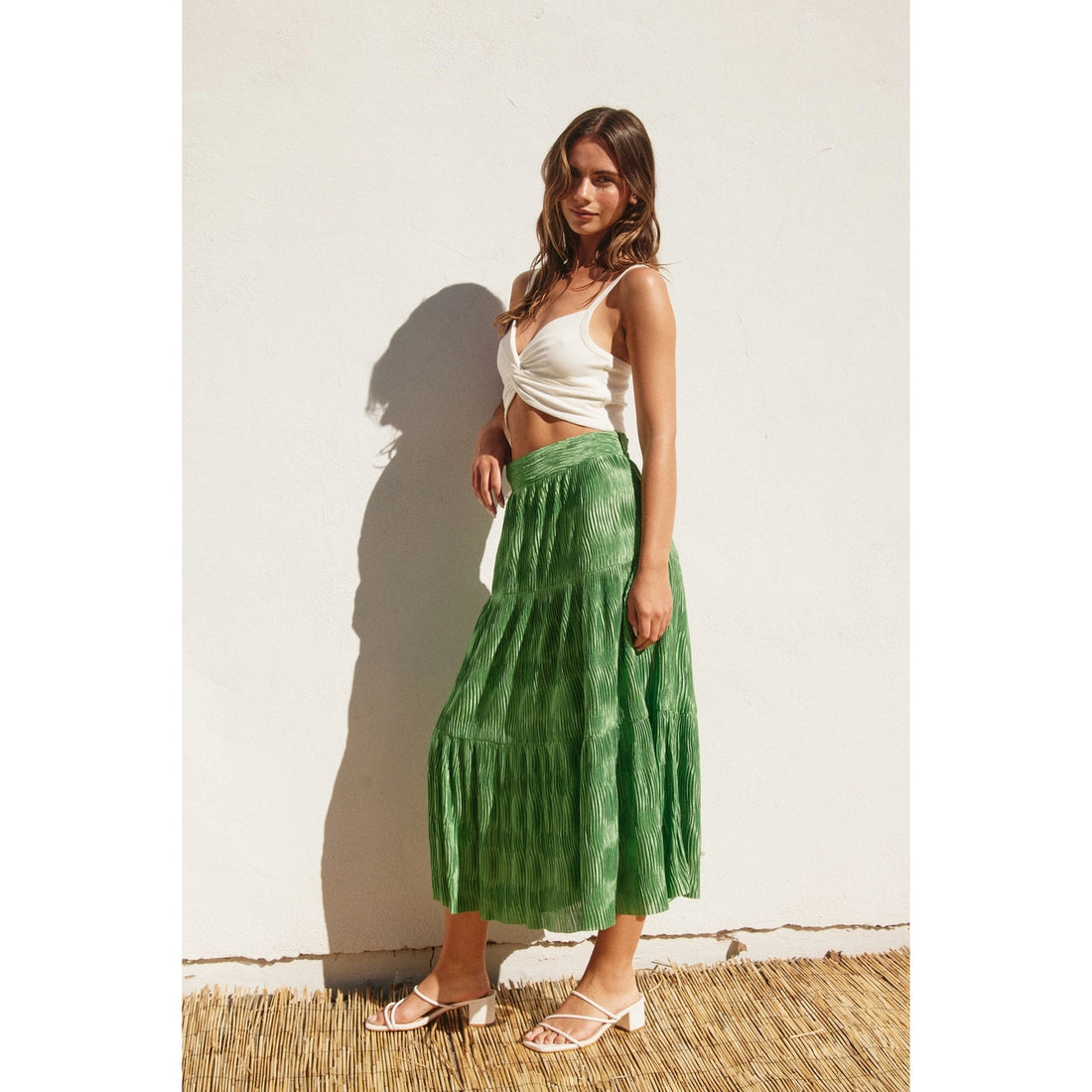 Luminous Elegance Tiered Midi Skirt in Green