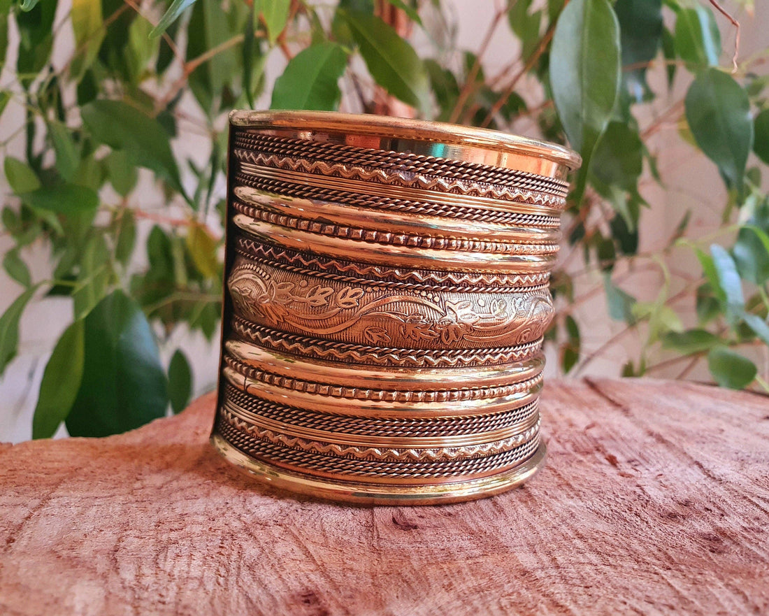 LOGAN Large Brass Cuff Bracelet
