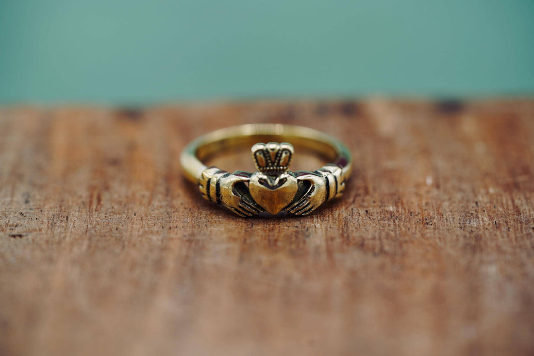 ROYA Brass Claddagh Heart Ring