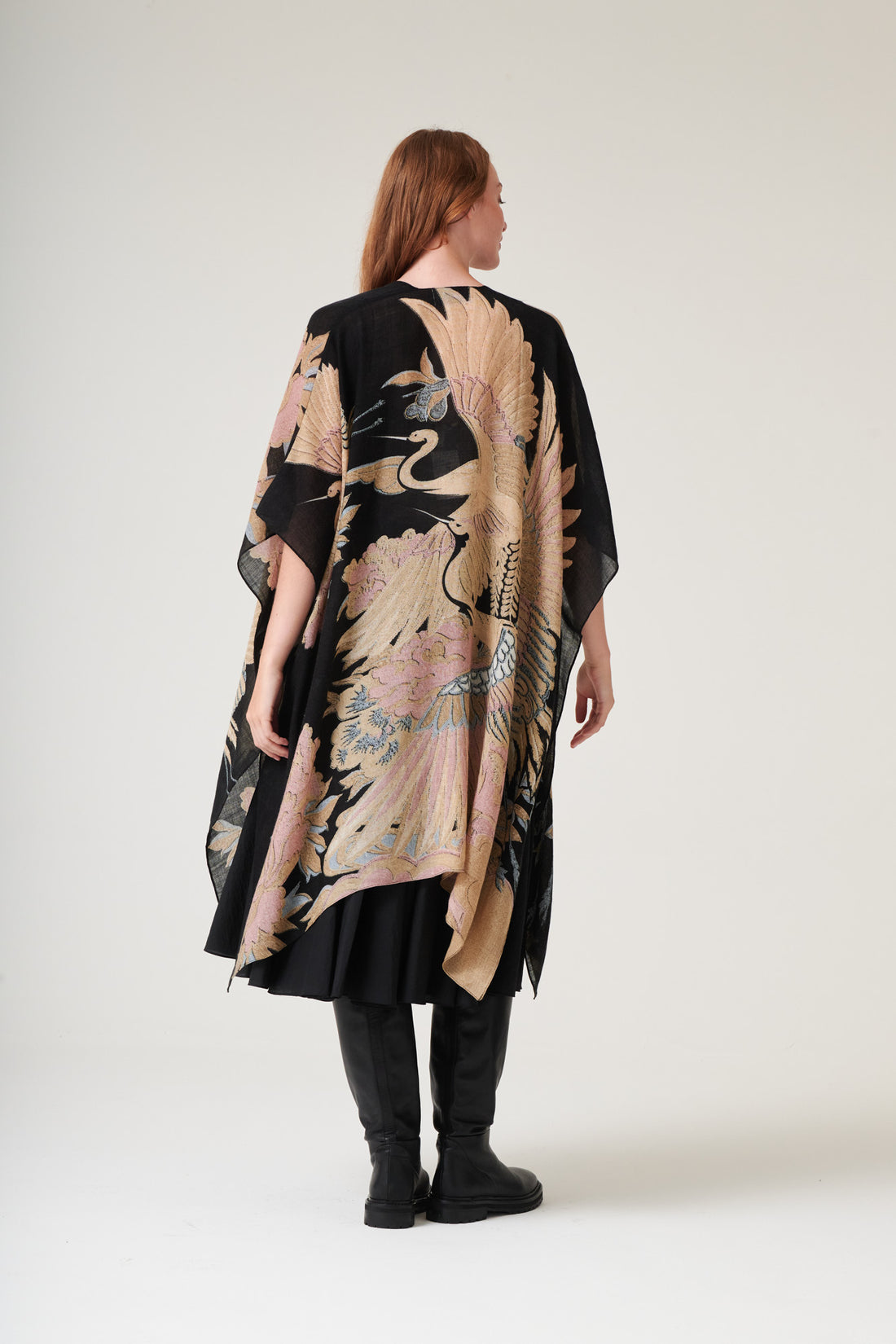 WOOL Throwover Kimono in Black Crane Print - WTHCRABLK