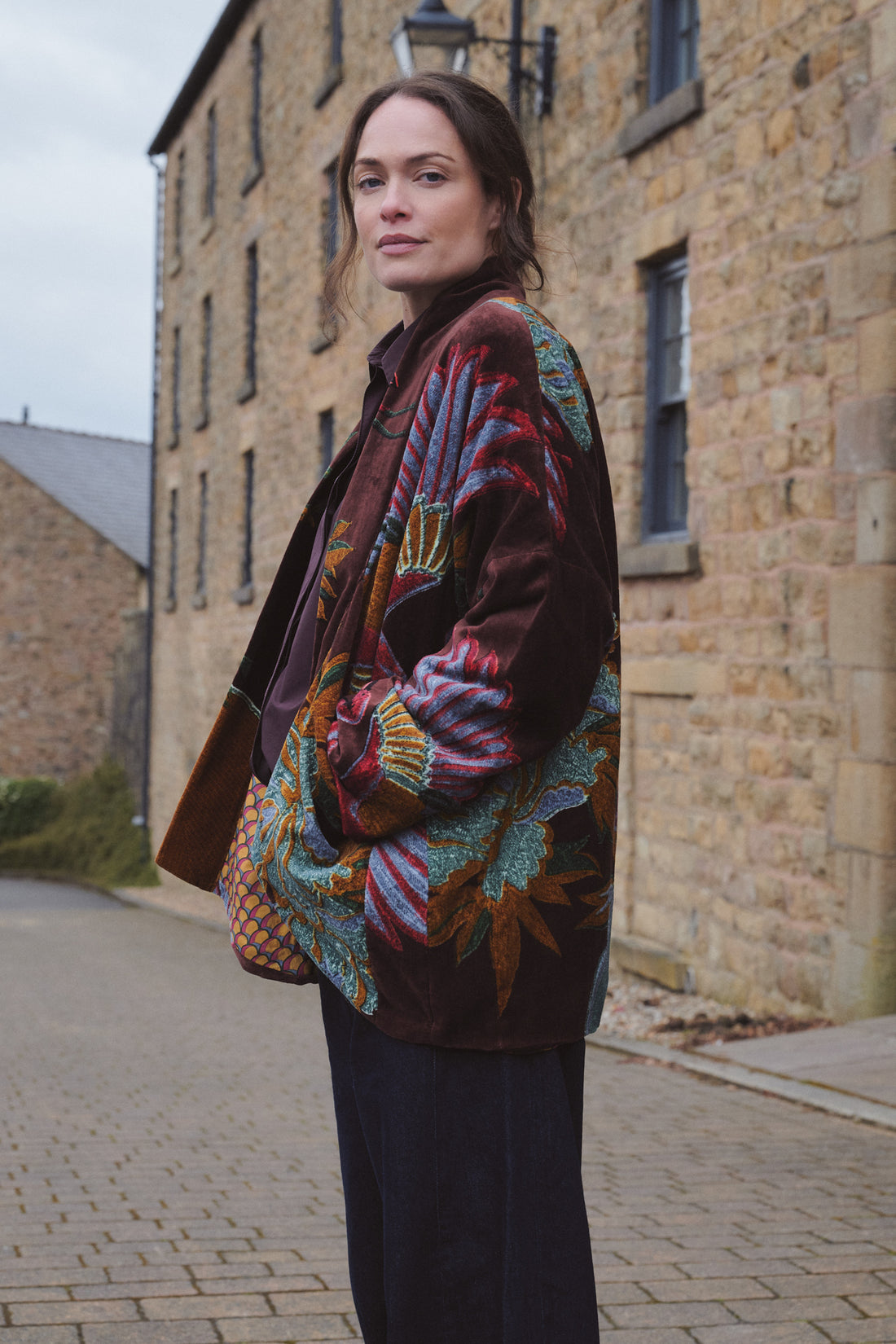 One Hundred Stars Velvet Pocket Jacket in Crane Brown - VPKCRABWN