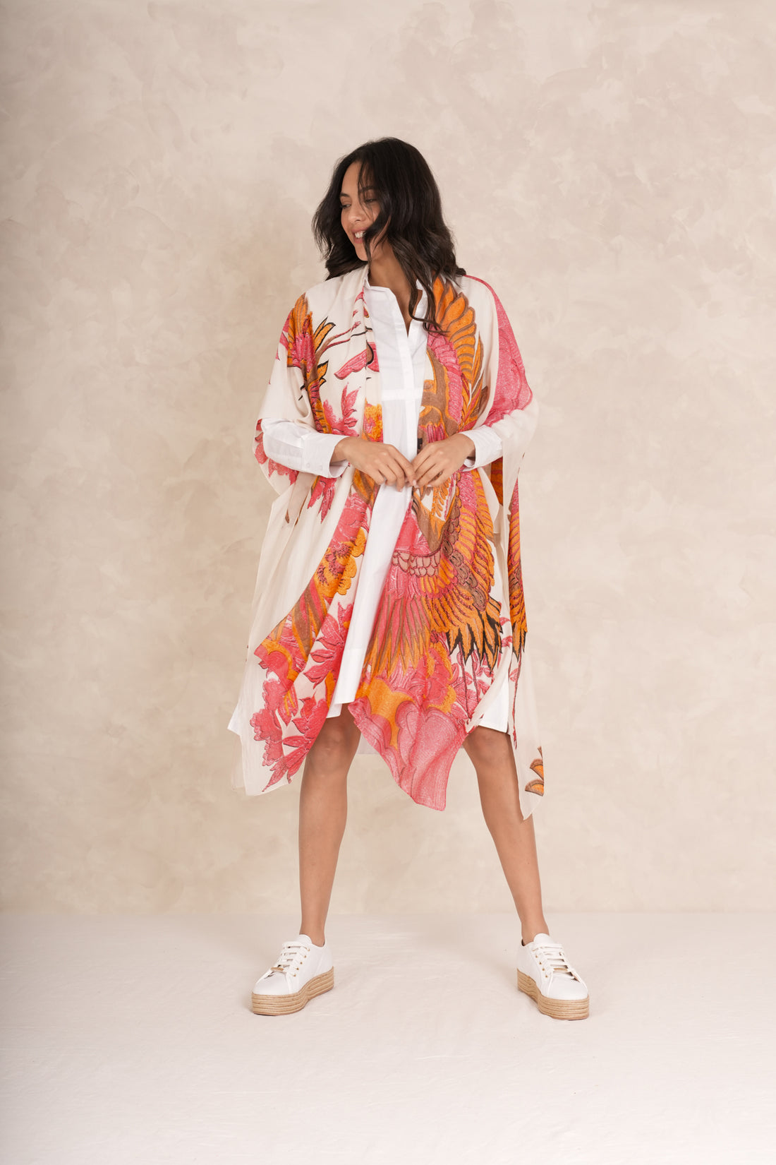 One Hundred Stars Mid Length Lightweight Throwover Kimono in Ecru Crane Print - THRCRAECR (Copy)