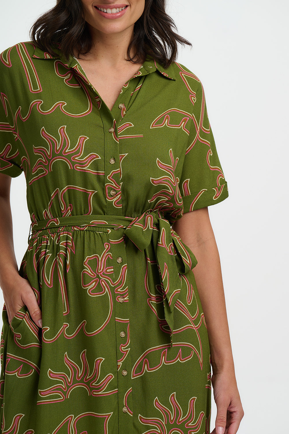 LEIGH Midi Shirt Dress in Green Tropical Line Drawing Print - D1438