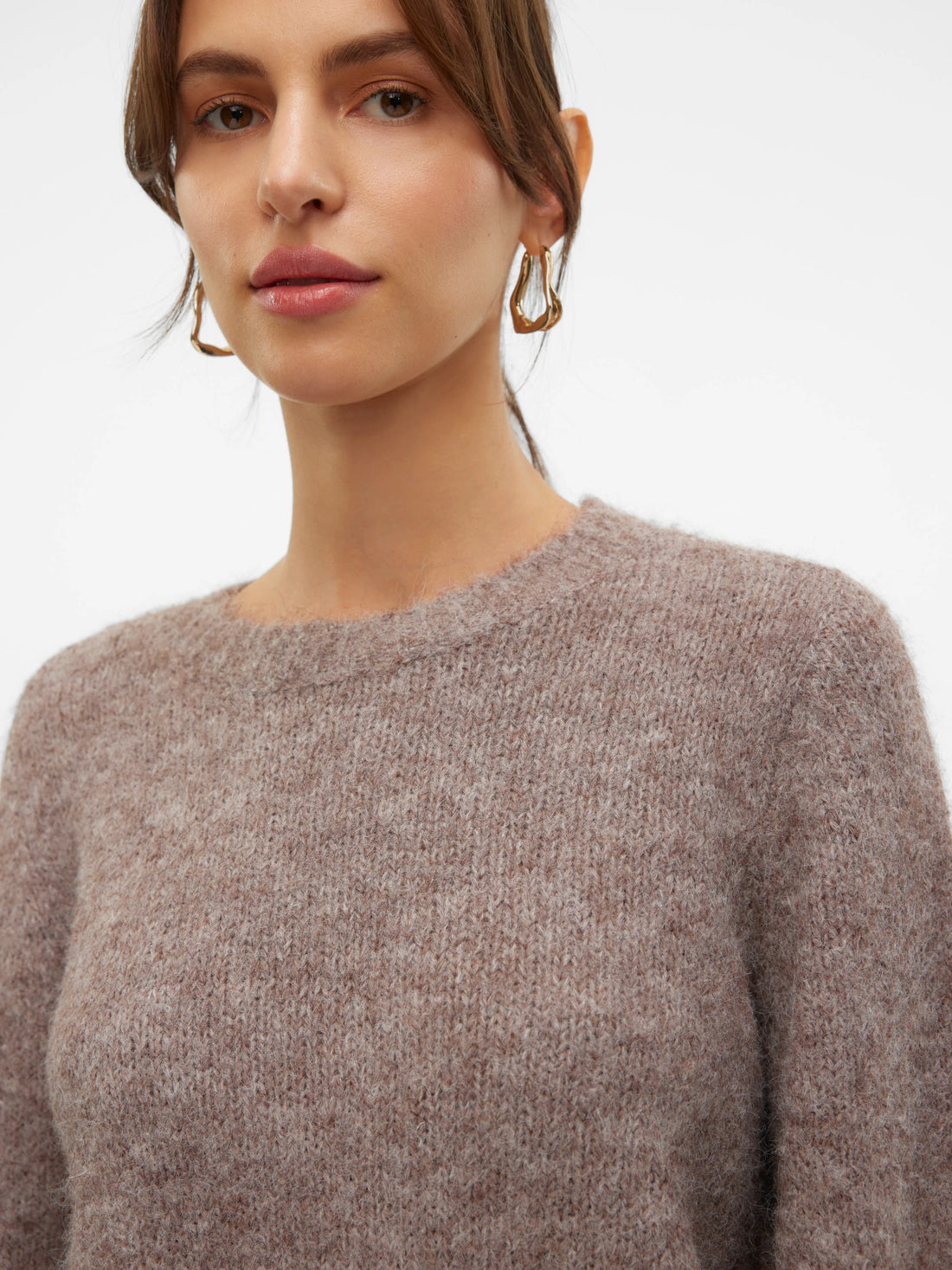 NOVAH O Round Neck Jumper in Light Lentil Brown Melange