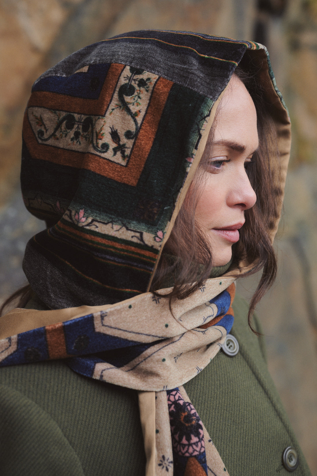 One Hundred Stars Velvet Hooded Scarf in Fleur De Lys Sand - VHDFDLSAN