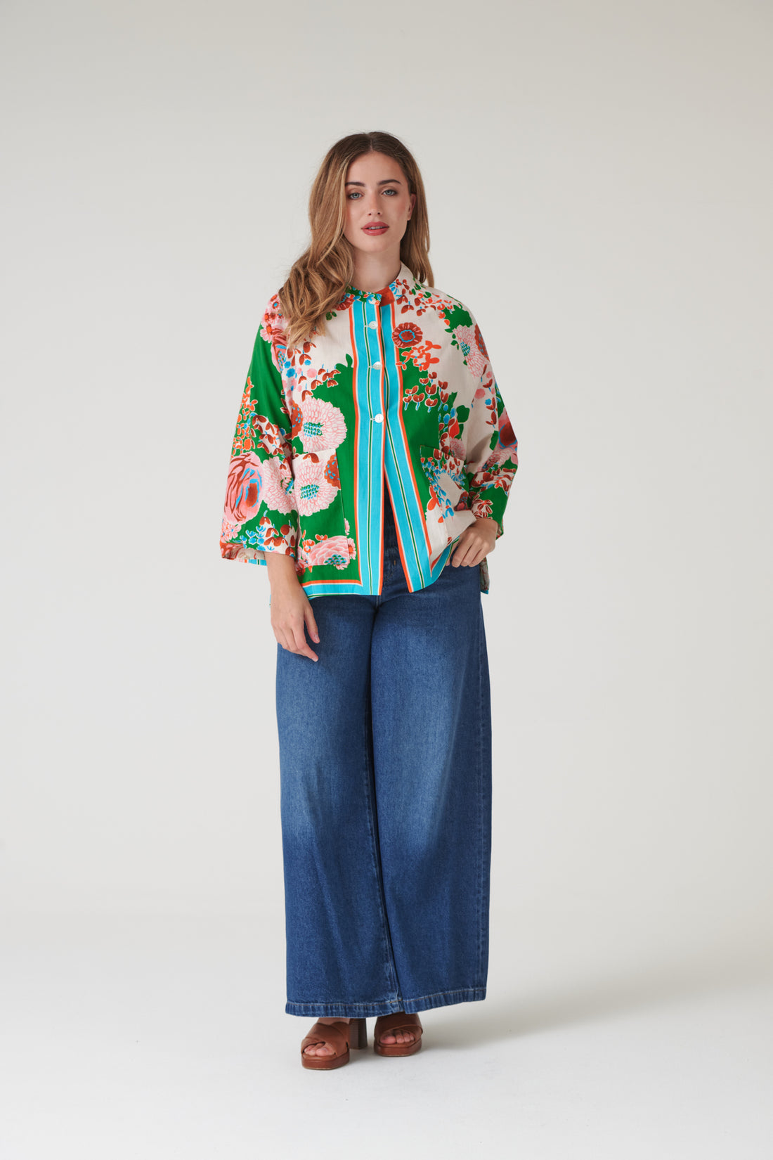 One Hundred Stars Linen Short Summer Jacket in Green Kitsch Bouquet Print - LINKITGRN