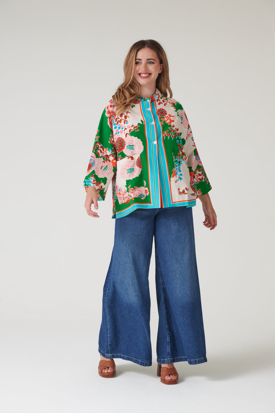 One Hundred Stars Linen Short Summer Jacket in Green Kitsch Bouquet Print - LINKITGRN