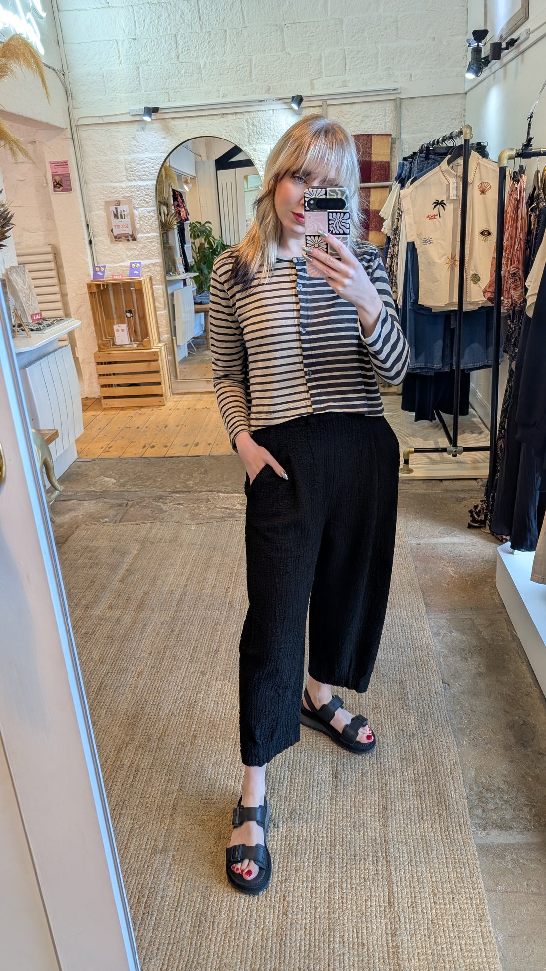 BIANCO J Crinkle Trousers in Black