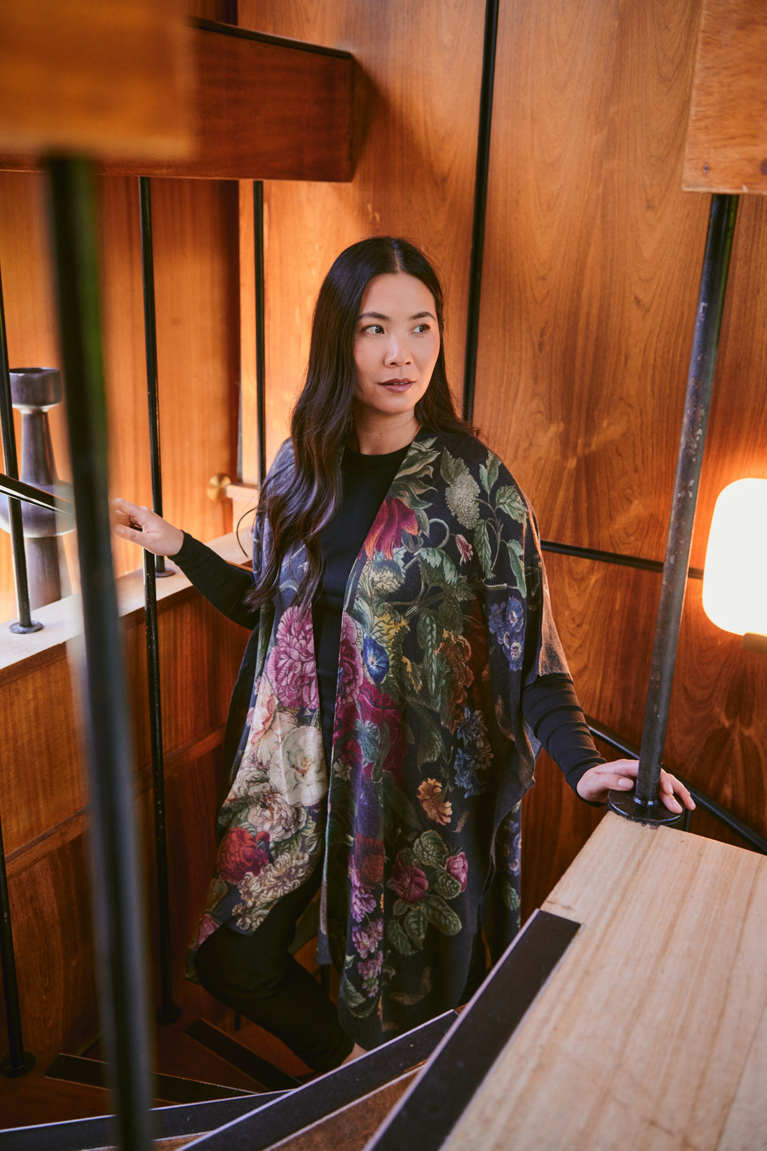 WOOL Throwover Kimono in Black Primula Print - WTHPRIBLK
