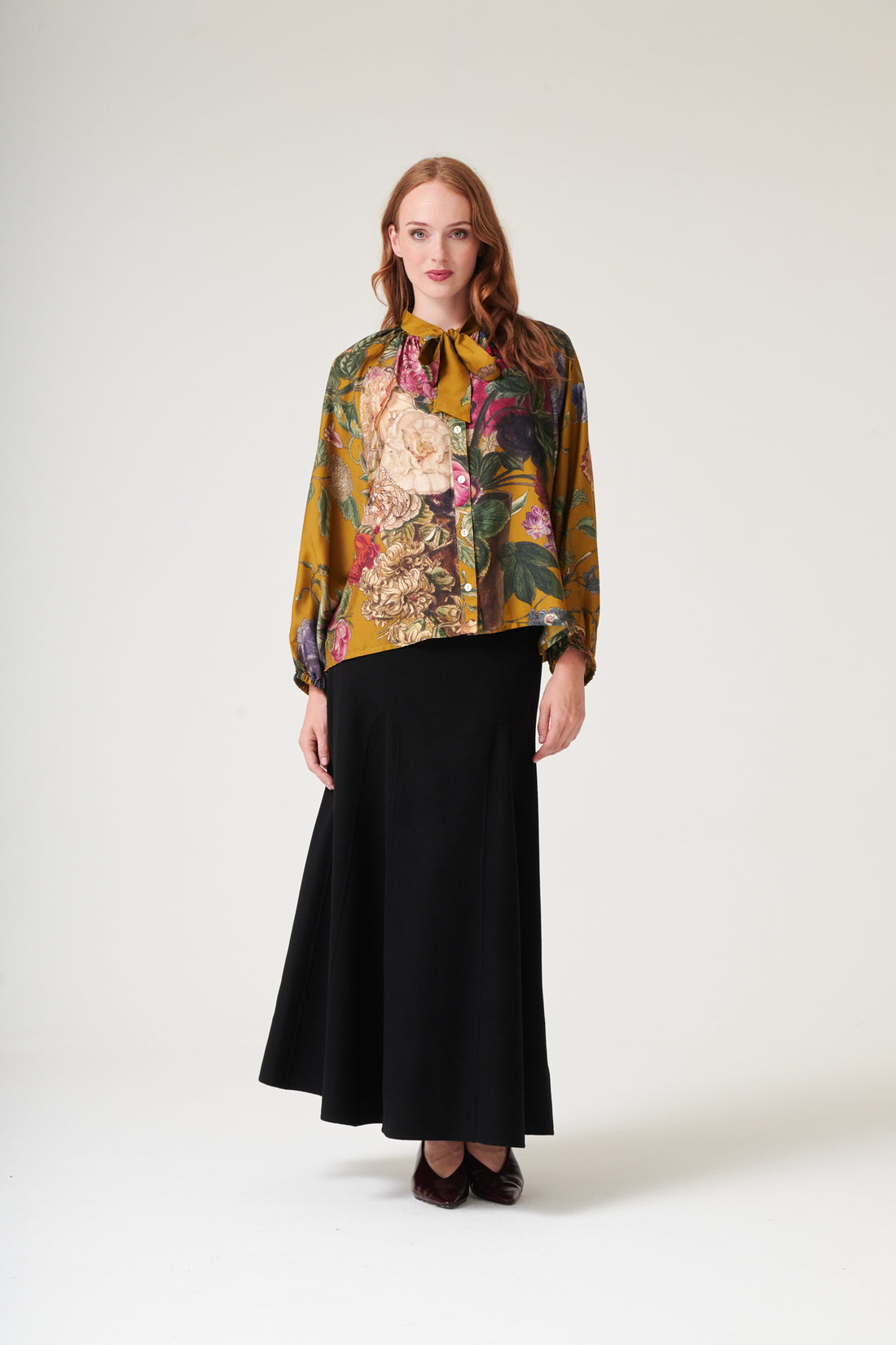 One Hundred Stars Pussy Bow Blouse in Gold Primula Print - TPBPRIGOL