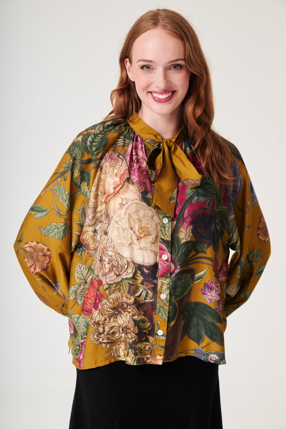 One Hundred Stars Pussy Bow Blouse in Gold Primula Print - TPBPRIGOL