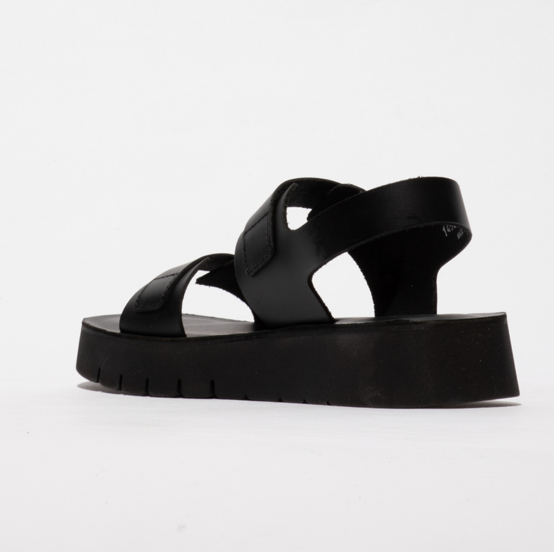 SOL B260 Fly London Chunky Buckle Leather Sandal in Black