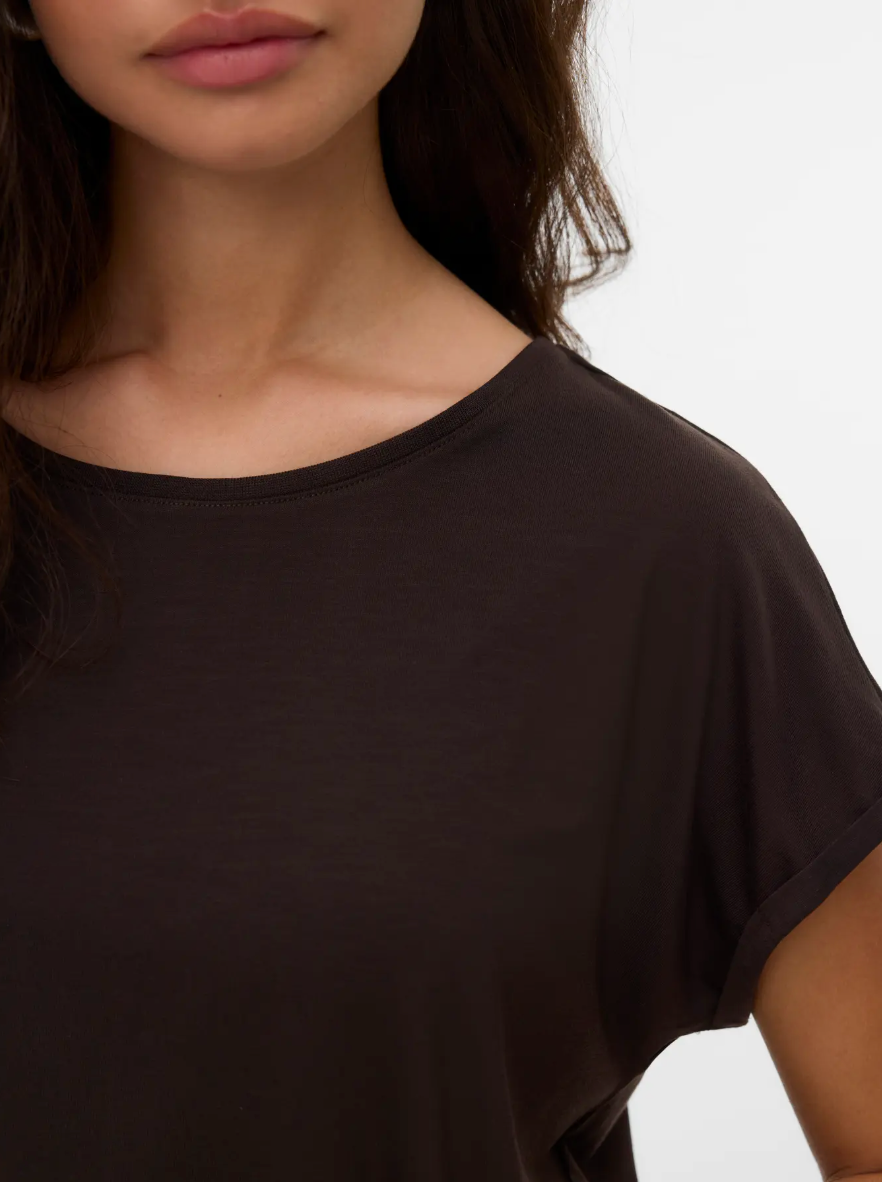 AVA Short Sleeve Tee in Chocolate Torte