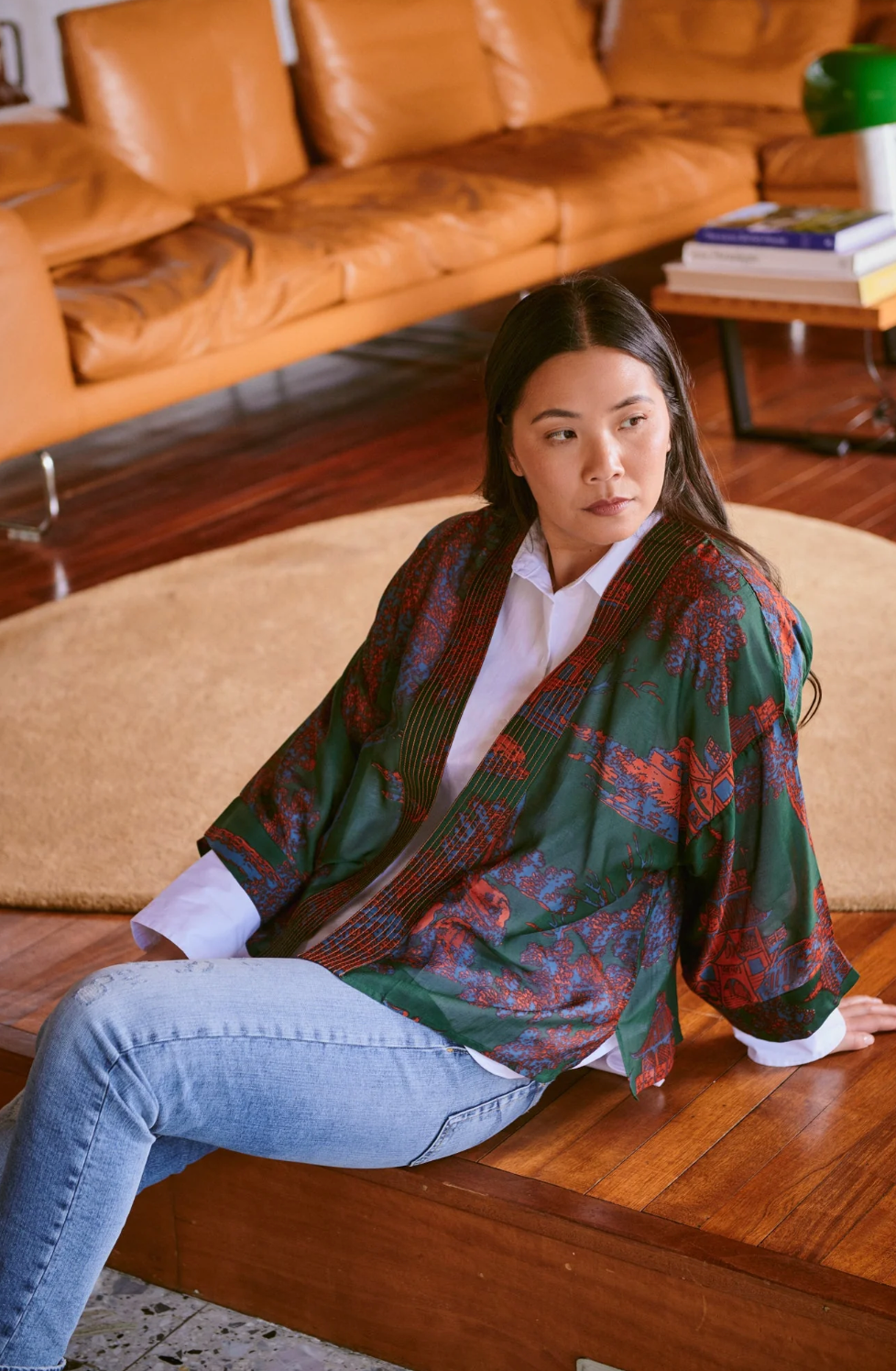 One Hundred Stars Print Short Kimono Jacket in Pagoda Forest Print - KIMPAGFOR