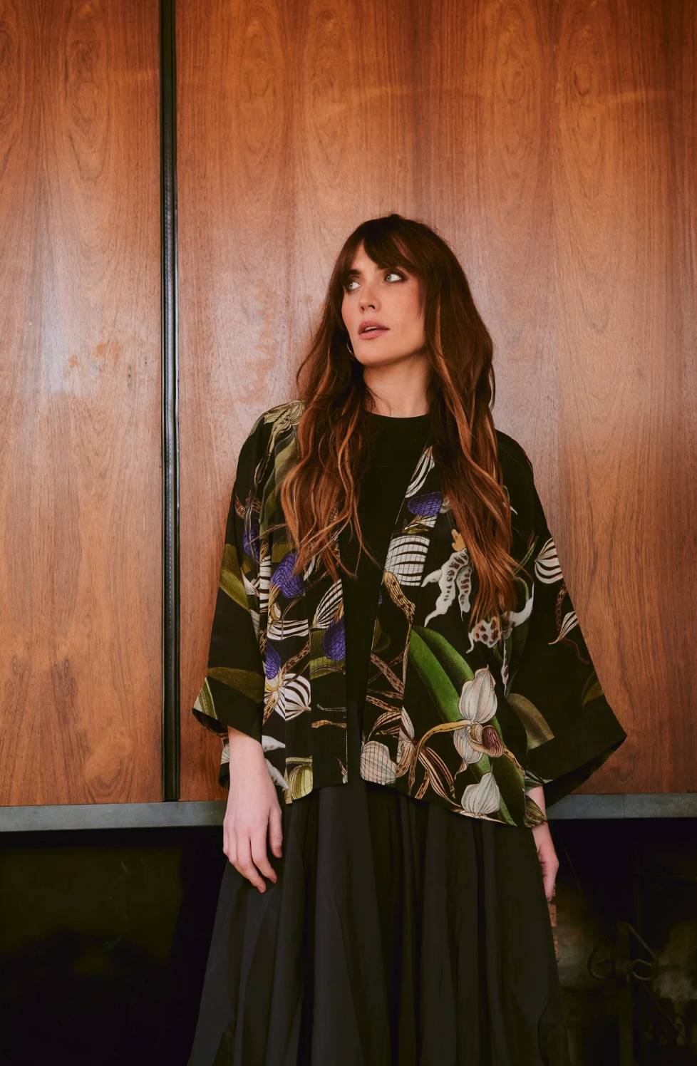One Hundred Stars Print Short Crepe Kimono Jacket in Black Orchid - CKMORCBLK