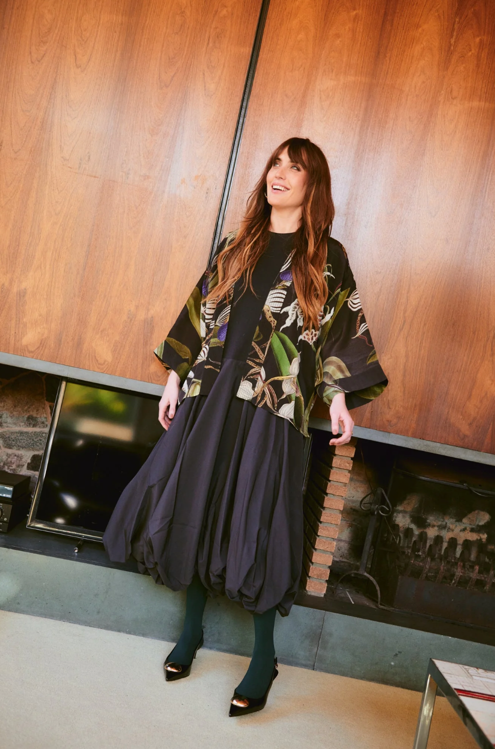 One Hundred Stars Print Short Crepe Kimono Jacket in Black Orchid - CKMORCBLK