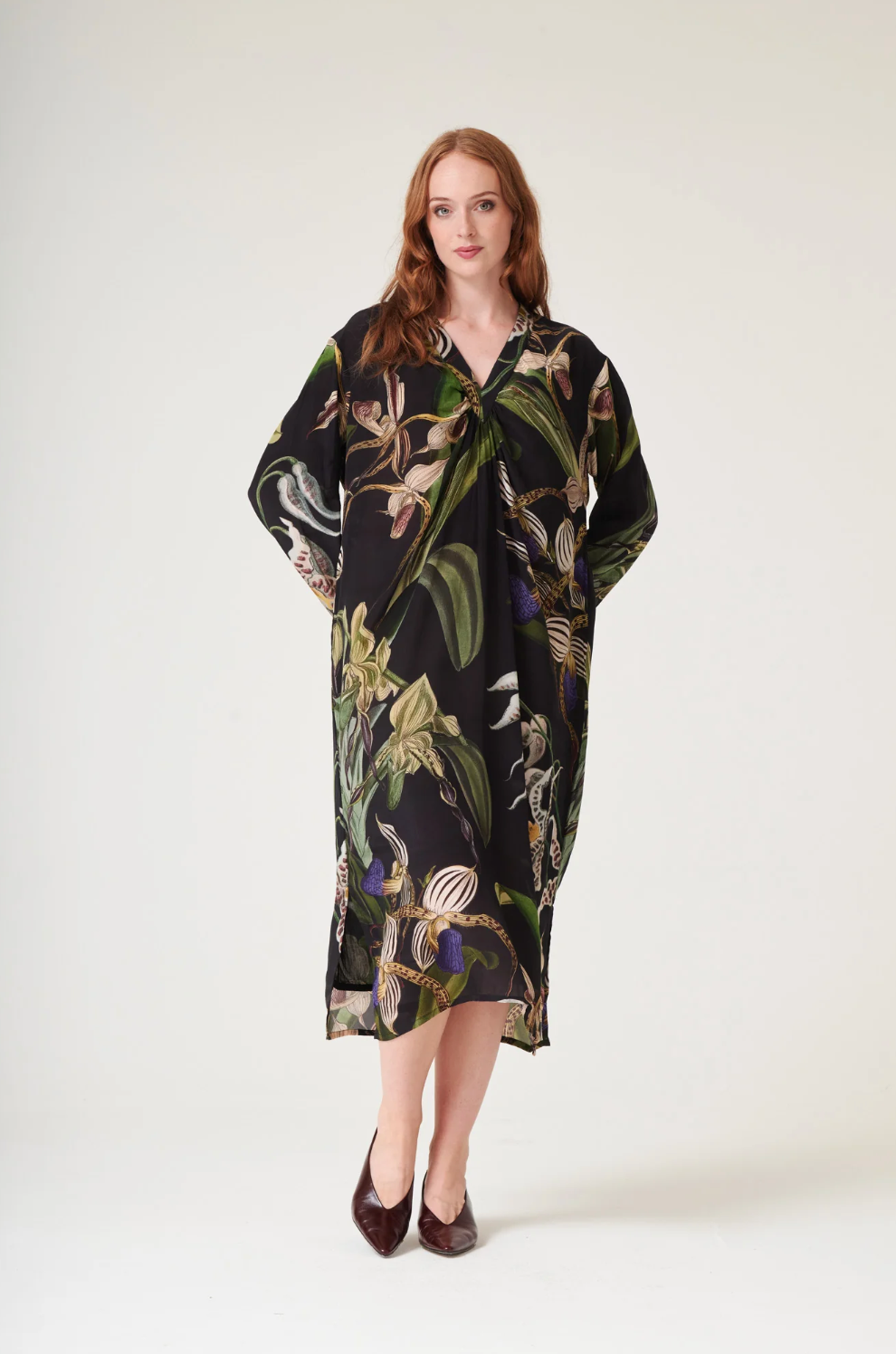 One Hundred Stars Midi Dress in Black Orchid Print - DRMORCBLK