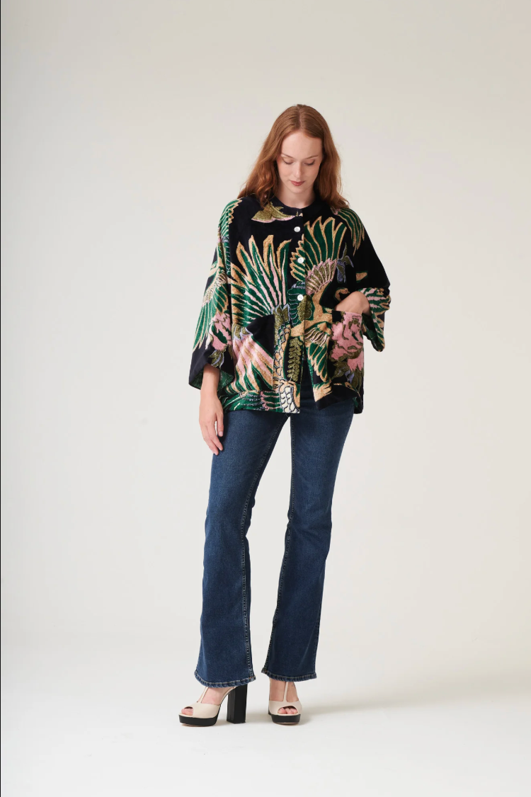 One Hundred Stars Short Velvet Mandarin Jacket in Berry Burgundy Crane Print - One Size - VJKCRAPLU (Copy)