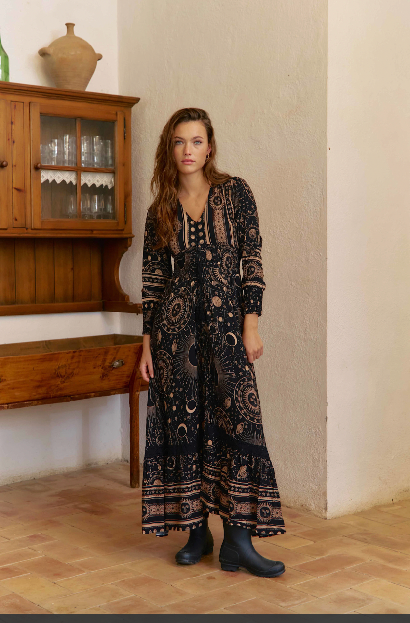 celestial print maxi dress SABRINA Maxi Dress in Celestial Astrid Print – Suki's Wardrobe